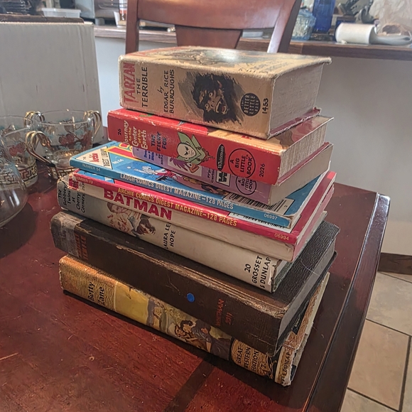 Vintage Comic Book Collection - Picture 2 of 12